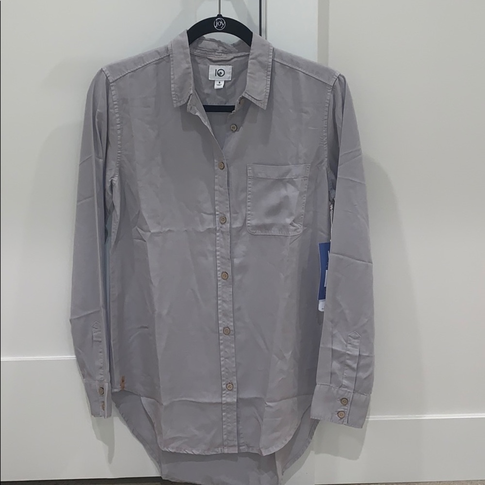 NWT Tentree Tencel Blouse